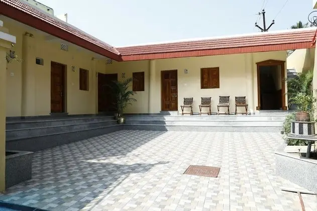 Deluxe Tek Büyük veya İki Ayrı Yataklı Oda, 1 Çift Kişilik Yatak, Sigara İçilmez, Şehir Manzaralı