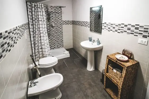 Comfort Dört Kişilik Oda, Ortak Banyo, Bahçe Manzaralı