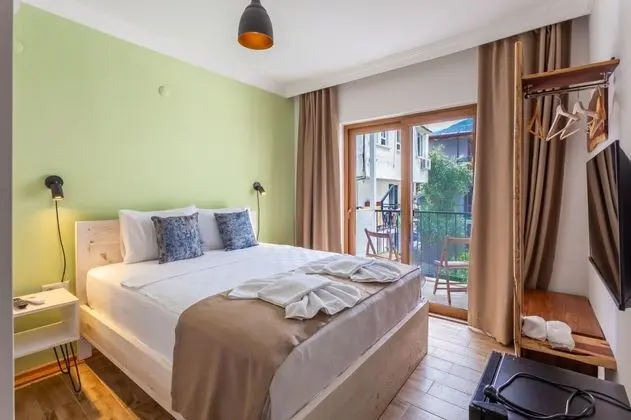 Standart Oda, Dağ Manzaralı, Balkonlu