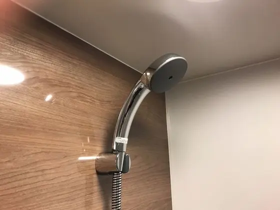 Tek Büyük Yataklı Oda, Sigara İçilmez