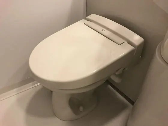 Tek Kişilik Oda, Sigara İçilmez