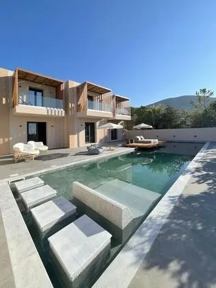 Villa, 4 Yatak Odası, Kişiye Özel Havuzlu, Deniz Manzaralı
