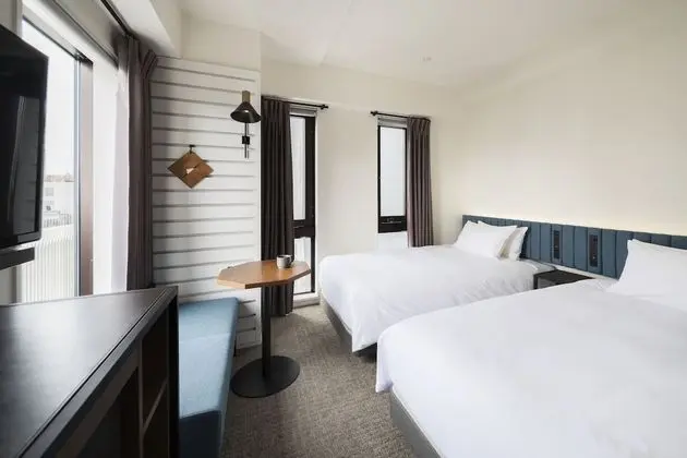 Oda, Sigara İçilmez (Adjoining/Semi Doube Room+Twin Room)