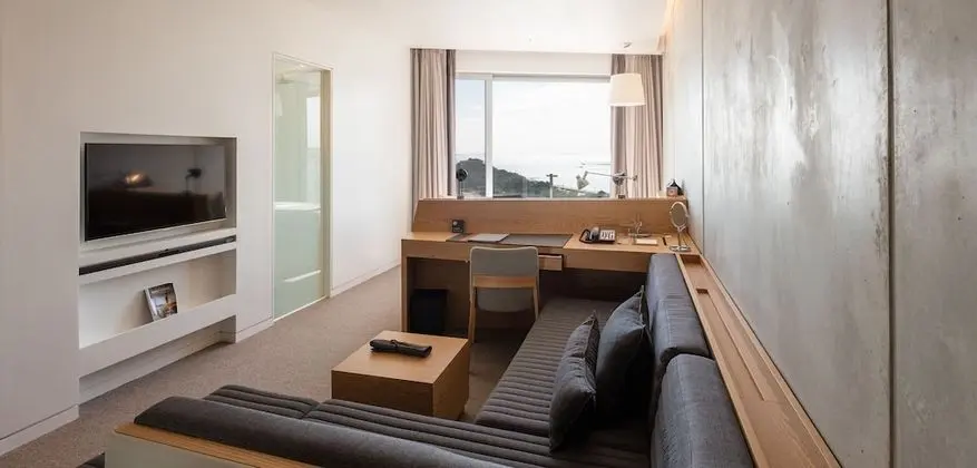 Deluxe Tek Büyük Yataklı Oda, Deniz Manzaralı