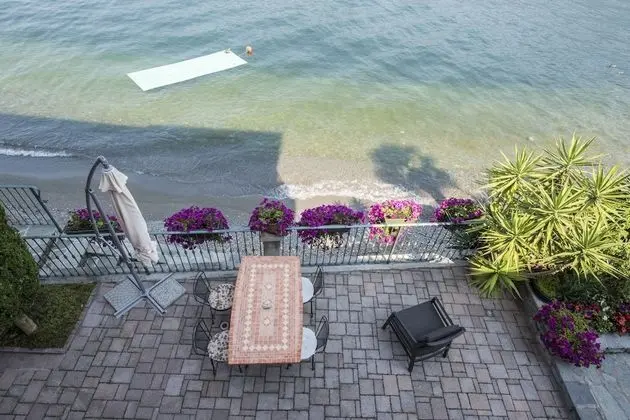 Apart Daire, 1 Büyük (Queen) Boy Yatak ve Çekyat