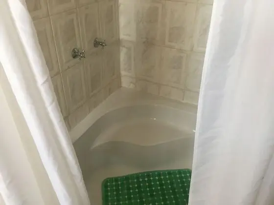 İki Ayrı Yataklı Oda, Bahçe Manzaralı