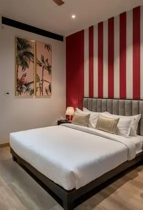 Deluxe Tek Büyük Yataklı Oda