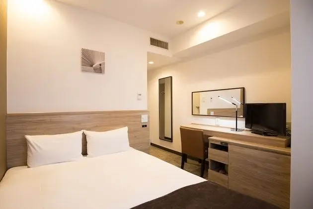 Tek Büyük Yataklı Oda, Sigara İçilmez (Semi-Double, Double Occupancy Only)