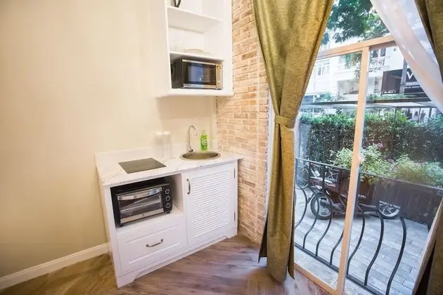 Stüdyo, Balkon