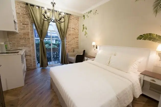Stüdyo, Balkon