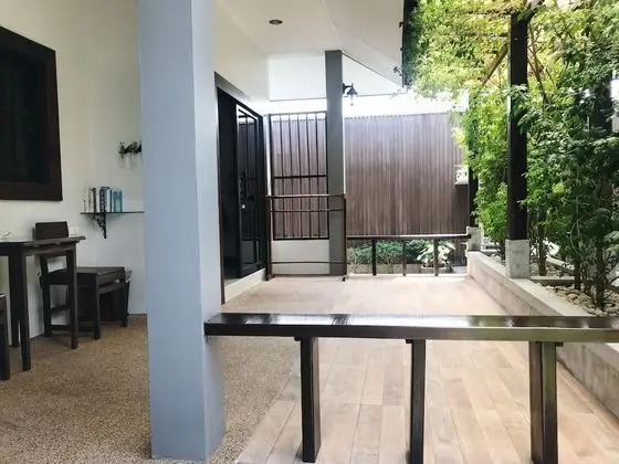 Superior Tek Büyük Yataklı Oda, Havuz Manzaralı