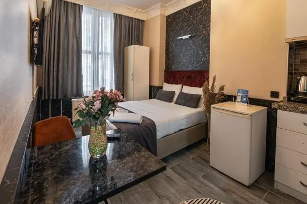 Aile Odası, Şehir Manzaralı, Mutfak Ekipmanlı - Half Kitchen