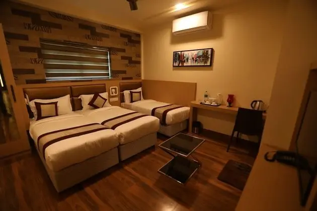 Deluxe Üç Kişilik Oda