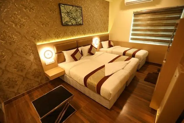 Deluxe Üç Kişilik Oda