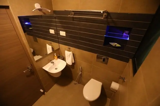 Deluxe Üç Kişilik Oda