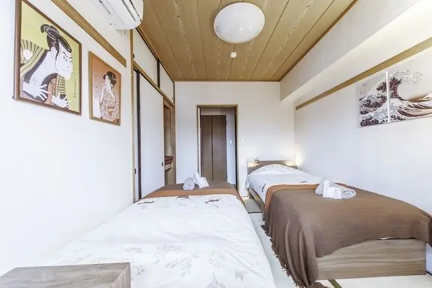Apart Daire (Nestle Tokyo Deluxe Akihabara 04)