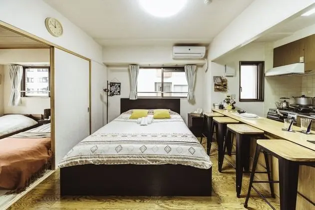 Apart Daire (Nestle Tokyo Deluxe Akihabara 05)