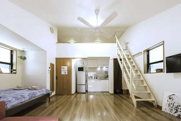Apart Daire (Nestle Tokyo Duplex Itabashi 02)
