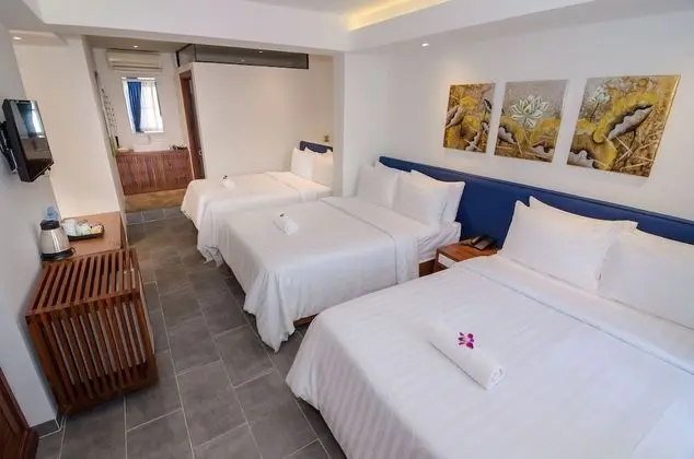 Deluxe Üç Kişilik Oda (Free Airport Pick Up)
