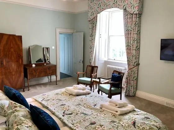Deluxe Tek Büyük Yataklı Oda, 1 En Büyük (King) Boy Yatak, Banyolu/Duşlu, Nehir Manzaralı