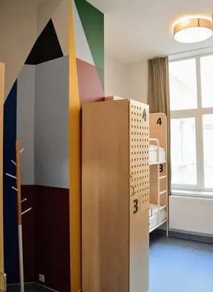 Ortak Ranzalı Oda, Karma Ranzalı Oda (1 Bed in a 6-Bed Dorm)