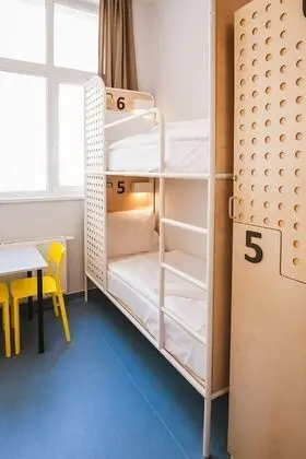 Ortak Ranzalı Oda, Karma Ranzalı Oda (1 Bed in an 8-Bed Mixed Dorm)