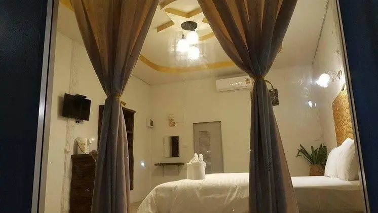 Deluxe Room with Pool View