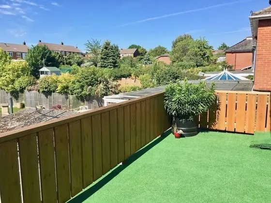 Apart Daire, Balkon