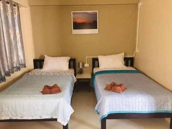 Twin Room, Air Conditioned