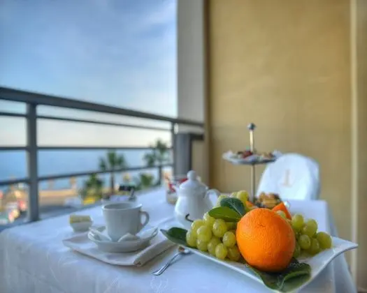 Deluxe Tek Büyük veya İki Ayrı Yataklı Oda, Deniz Manzaralı