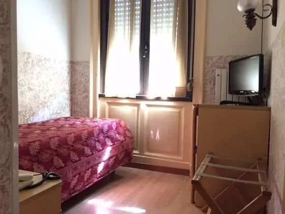 Tek Kişilik Oda