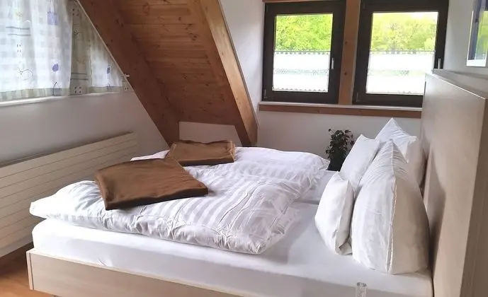 Comfort Tek Büyük Yataklı Oda, Balkon, Bahçe Manzaralı