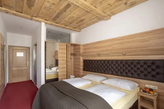 Basic Tek Büyük Yataklı Oda