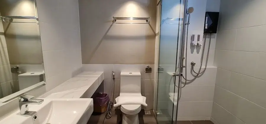 Standard Tek Büyük Yataklı Oda
