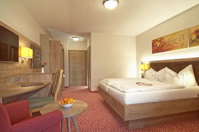Comfort Tek Büyük Yataklı Oda
