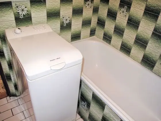 Ev