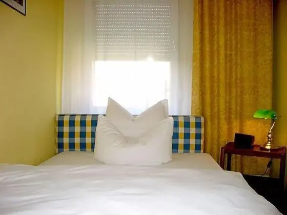 Economy Tek Kişilik Oda, Ortak Banyo