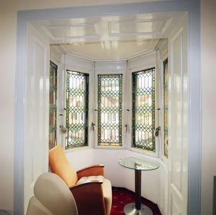 Tek Büyük Yataklı Oda, Balkon