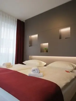 Standard Tek Büyük Yataklı Oda