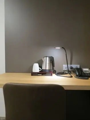 Üç Kişilik Oda, 2 Yatak Odası