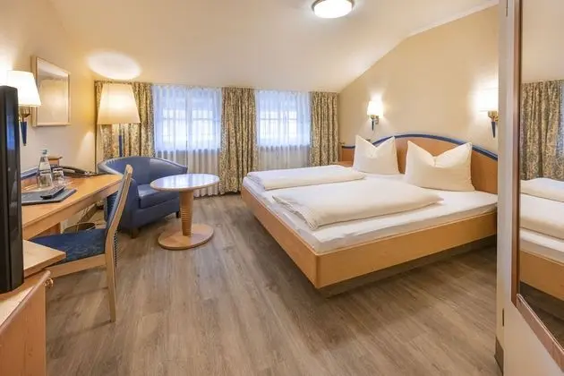 Tek Büyük Yataklı Oda, Balkon