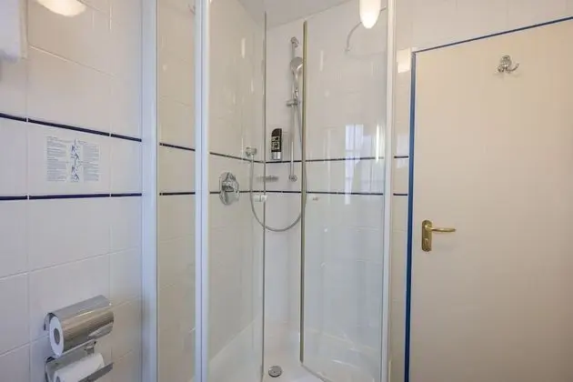 Tek Büyük Yataklı Oda, Balkon