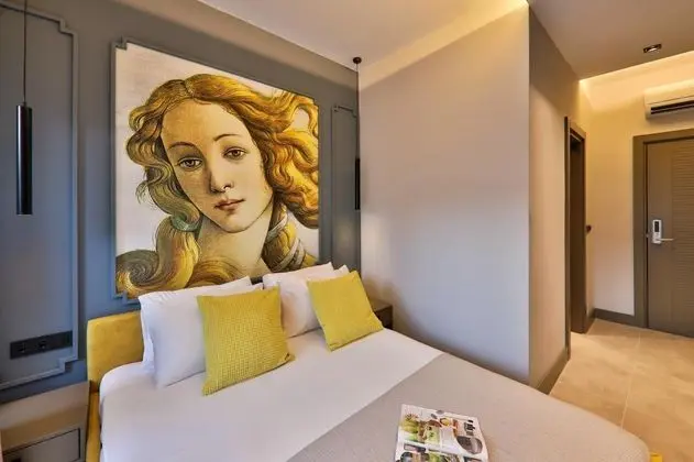 Bahçe Katı Standart Oda, Bahçe Manzaralı, Balkonlu