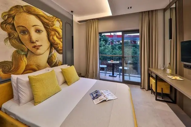 Bahçe Katı Standart Oda, Bahçe Manzaralı, Balkonlu