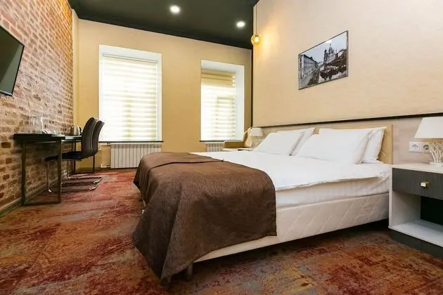 Comfort Tek Büyük veya İki Ayrı Yataklı Oda