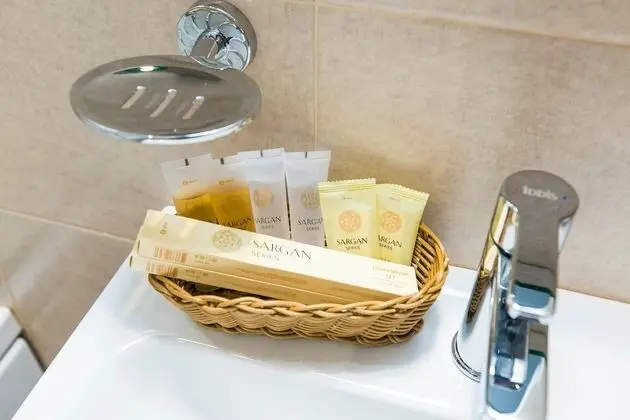 Comfort Tek Büyük veya İki Ayrı Yataklı Oda