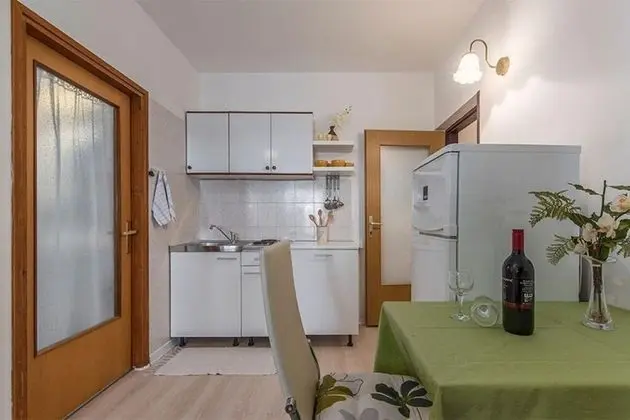 Apart Daire (Neva - great location - A3 prvi kat d)