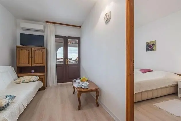 Apart Daire (Neva - great location - A3 prvi kat d)