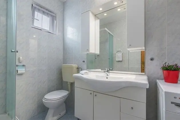 Apart Daire (Neva - great location - A3 prvi kat d)