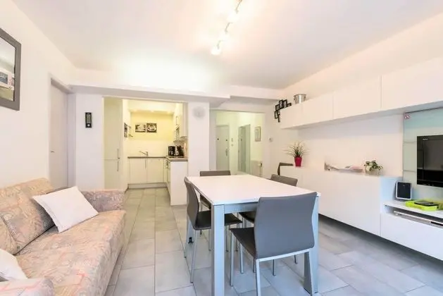 Apart Daire, 1 Çift Kişilik Yatak ve Çekyat, Sigara İçilmez